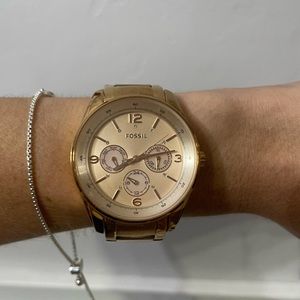 Rose gold fossil watch